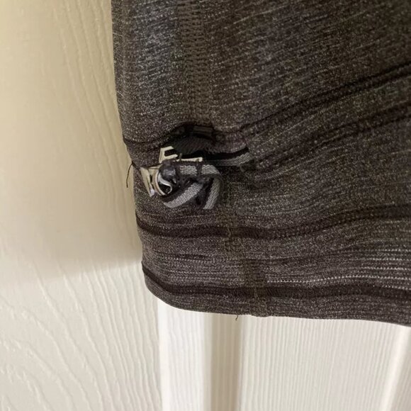 Lululemon Women's Athletic Tank Top - Size 4 - Picture 3 of 5